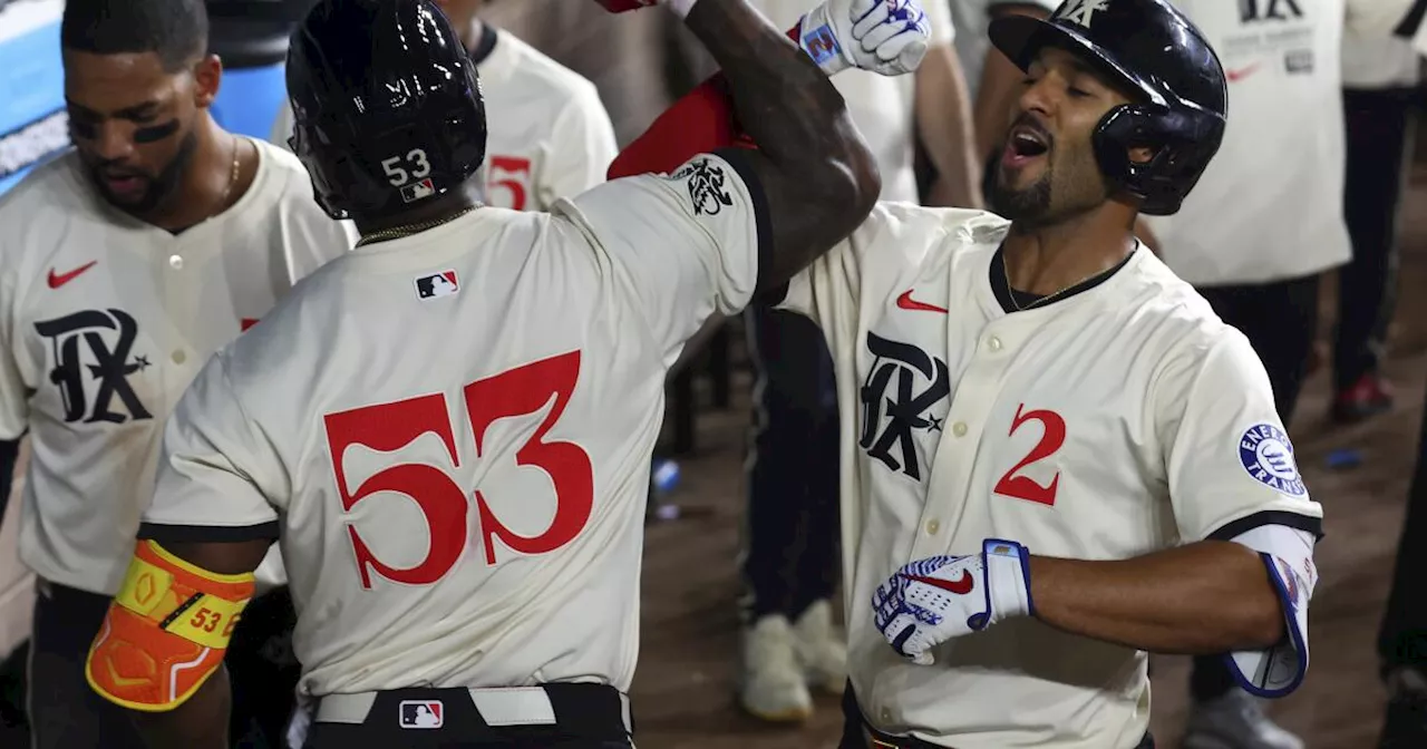 Marcus Semien deshace empate con jonrón en la 8va, Rangers vencen 2-1 a Rojos