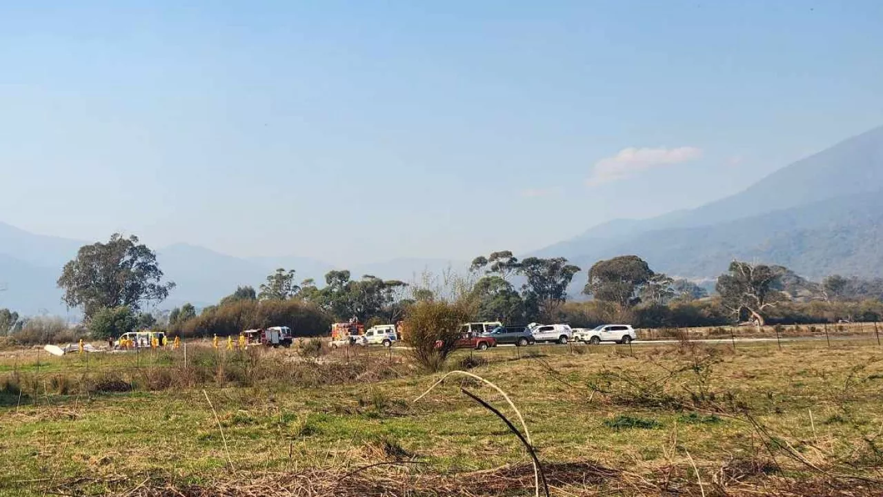 Two dead after light plane crashed in Victoria’s Mount Beauty