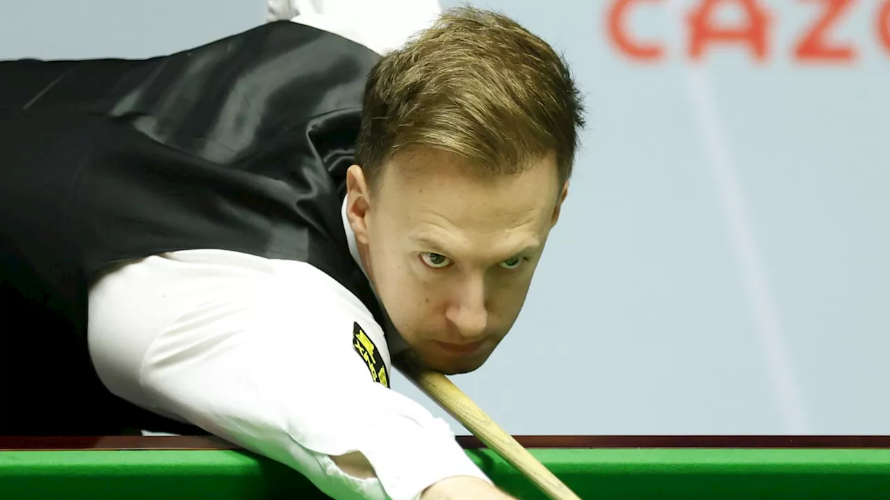 World Snooker Championship: Judd Trump beats Tom Ford to reach 10th Crucible quarter-final