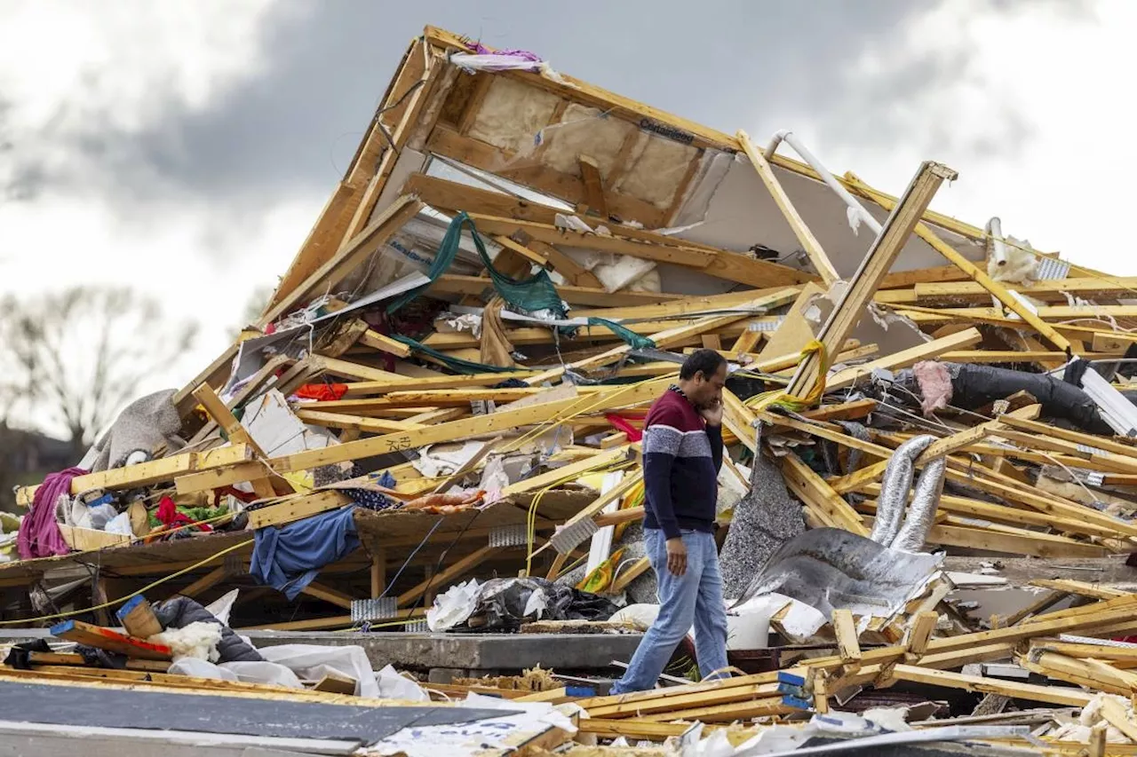 Midwest tornadoes flatten homes in Nebraska, leave trails of damage in Iowa