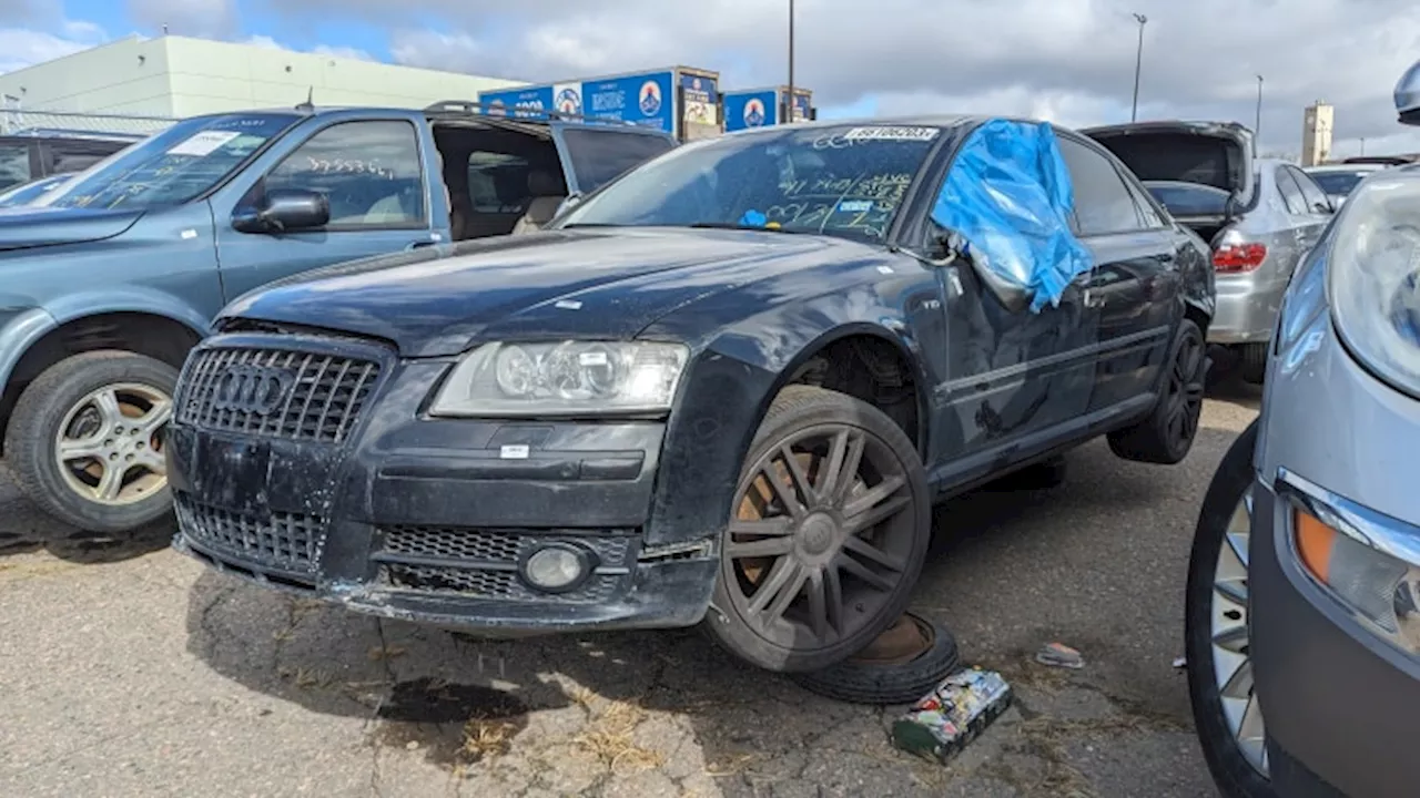 Junked 2007 Audi S8