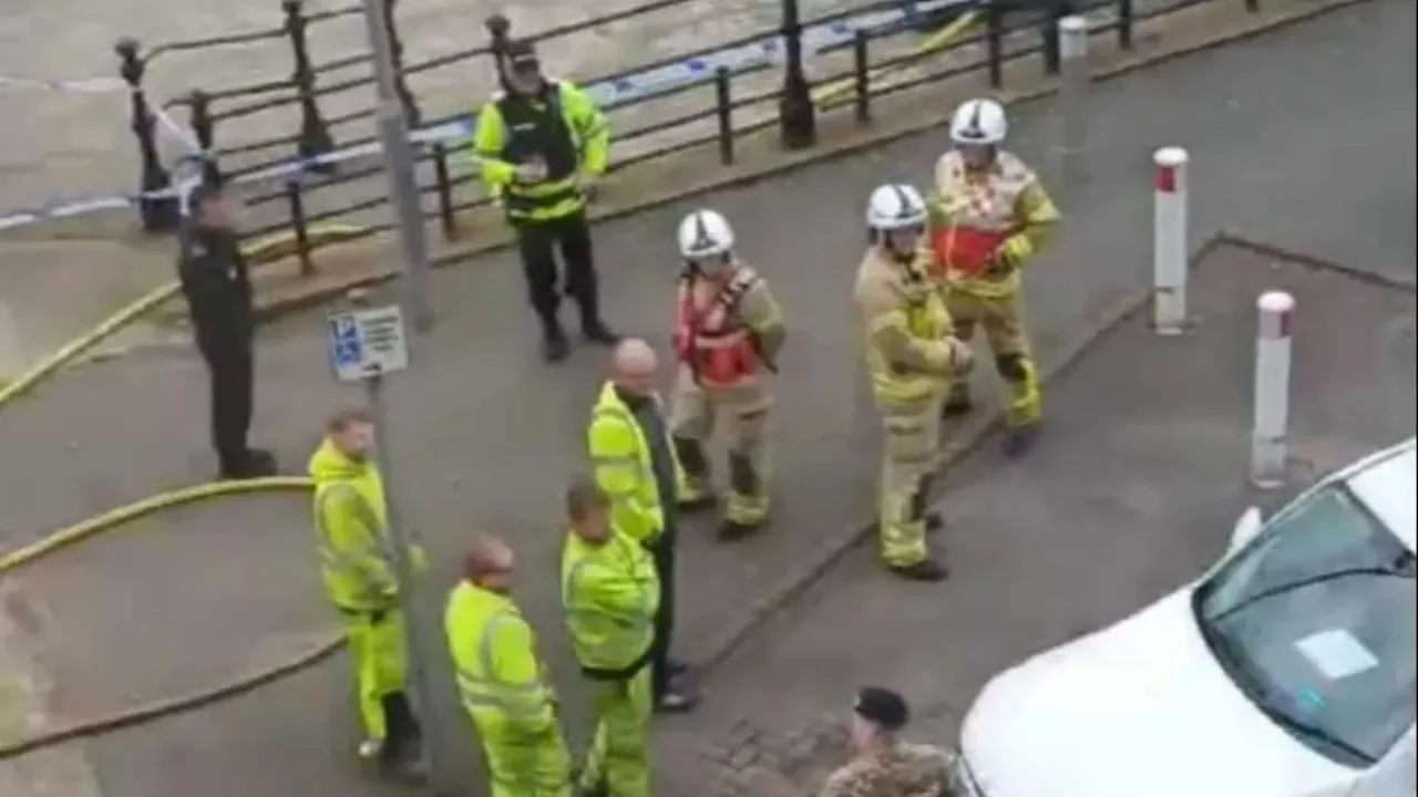 Urgent lockdown in Darwen town centre after ‘grenade found’ near Wetherspoons sparking huge emergency res...