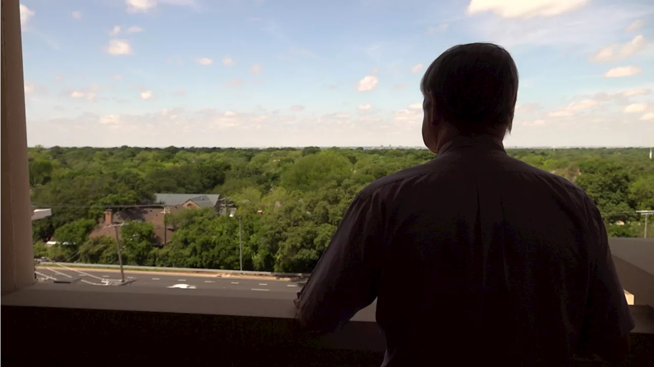 Retired pilot finds a way to be close to the life he loved