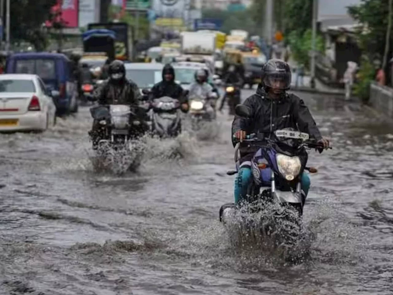 मुंबईतील मान्सून पूर्व कामं 15 मे आधी पूर्ण करणार, महापालिका आयुक्तांचा निर्धार