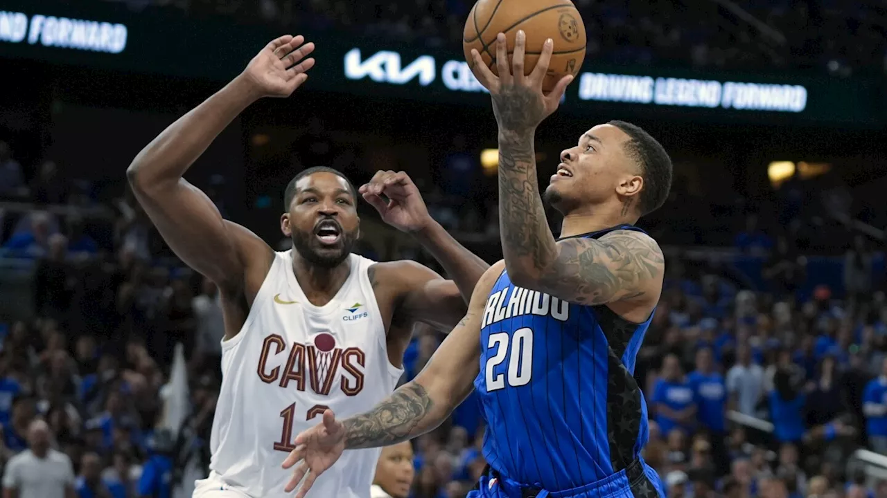 Magic's second straight rout of Cavaliers 112-89, ties series at 2-2