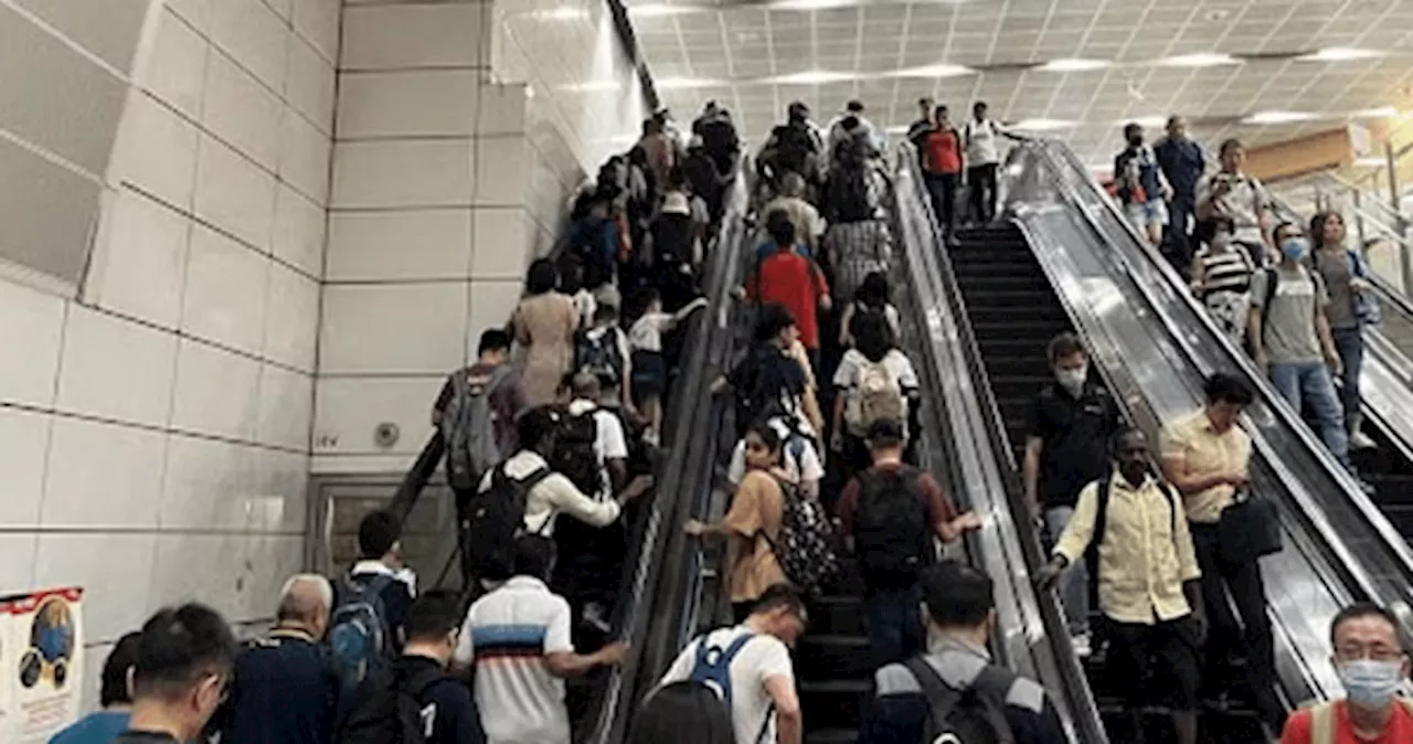 Monday morning blues: Train fault on MRT Circle Line causes delay for commuters