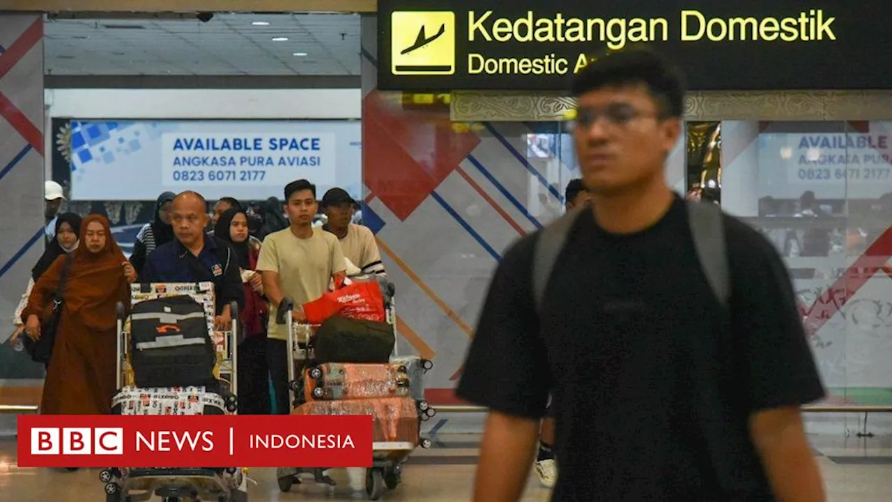 Bandara internasional: Kemenhub cabut status internasional 17 bandara karena sepi dan menggerus devisa negara