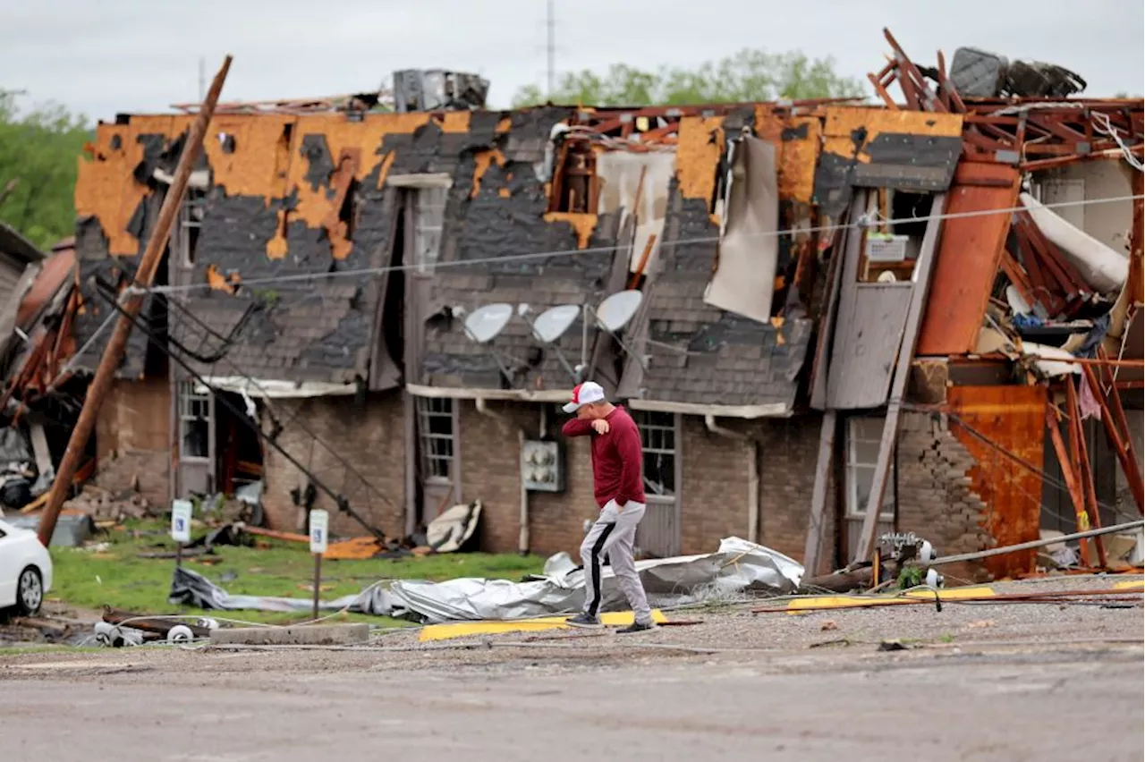 Tornados deixam 3 mortos em Oklahoma; dezenas ficam feridas