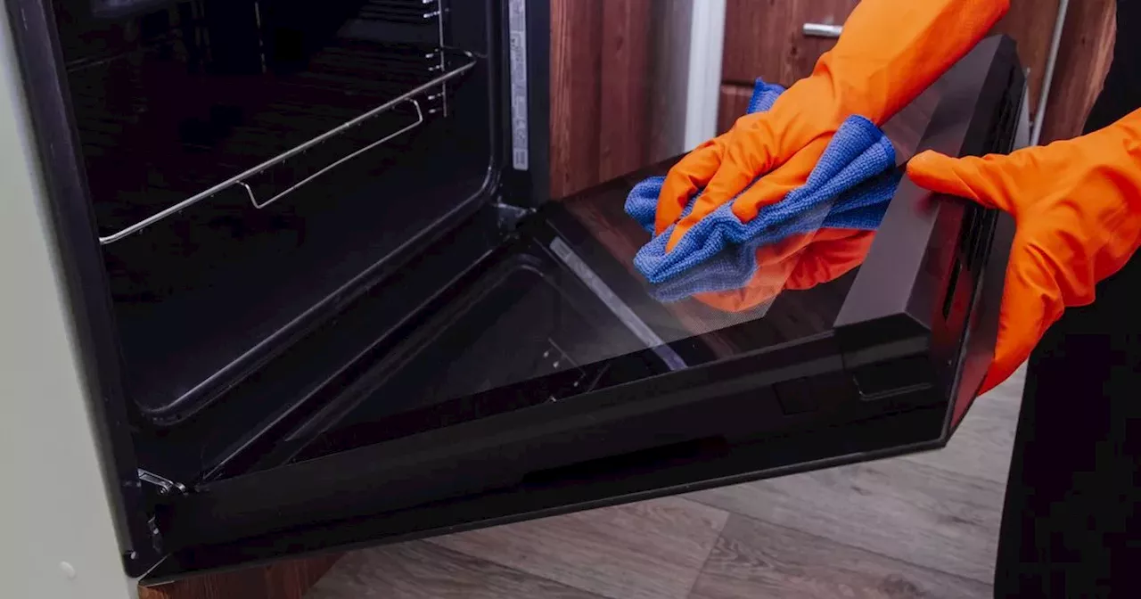 Stacey Solomon shares 'hidden' oven button that makes cleaning easier