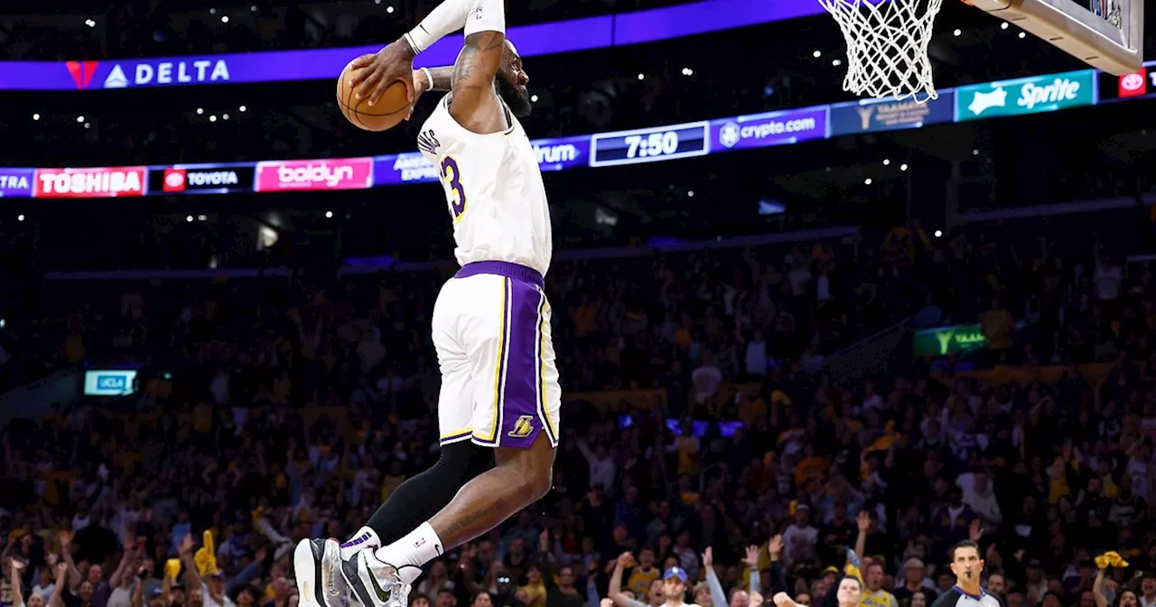 Playoffs NBA: los Lakers de LeBron zafaron de la barrida frente a los Nuggets campeones