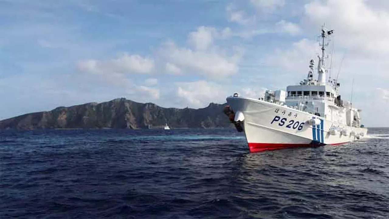 China confronts Japanese politicians in disputed East China Sea area