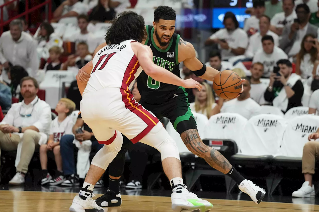 Jayson Tatum, Celtics stifle Heat, take back home-court edge