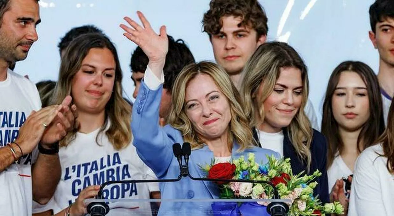 Meloni: «Scrivete Giorgia e cambiamo l'Europa. Sinistra all'opposizione come in Italia»