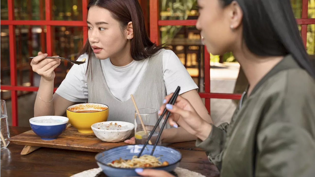  Diners shouldn’t make a fuss when restaurants don’t allow outside food
