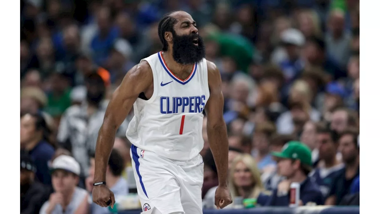 Clippers blow 31-point lead, hold off Mavericks to win Game 4