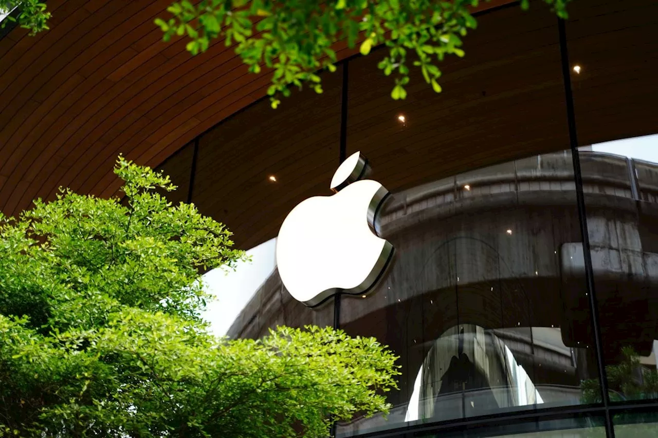 Apple releases open-source AI models