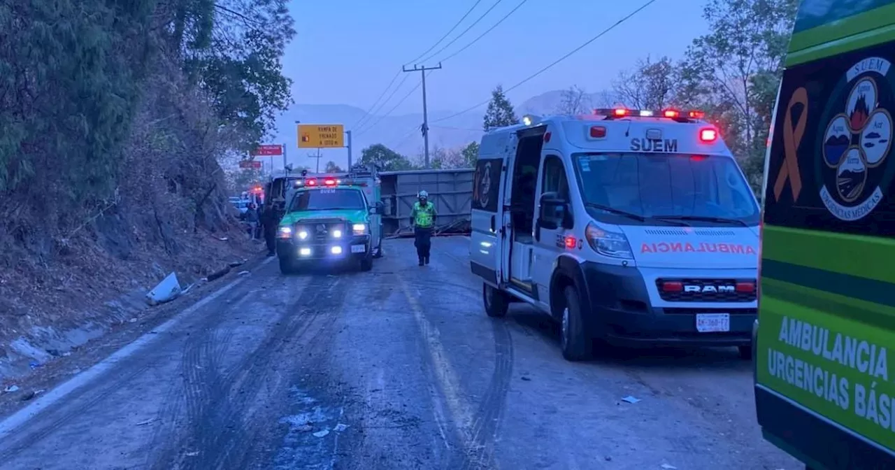 Suman 18 peregrinos de Guanajuato muertos en accidente a Chalma, Estado de México