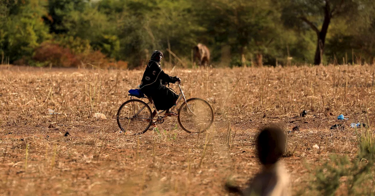 Burkina Faso suspends BBC, VOA radio broadcasts over killings coverage