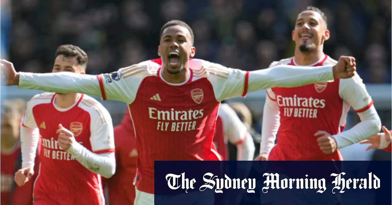 Arsenal hang on to beat Postecoglou’s Spurs, stretch lead at top