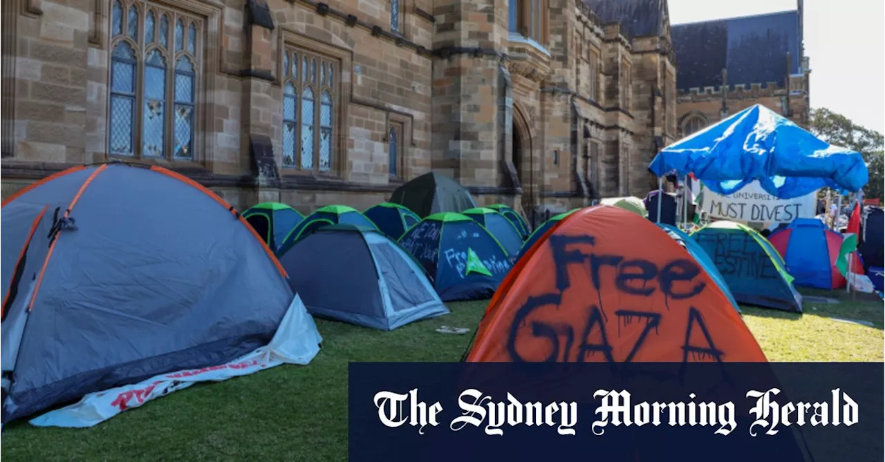 Young children chant anti-Israel slogans at Sydney university protest