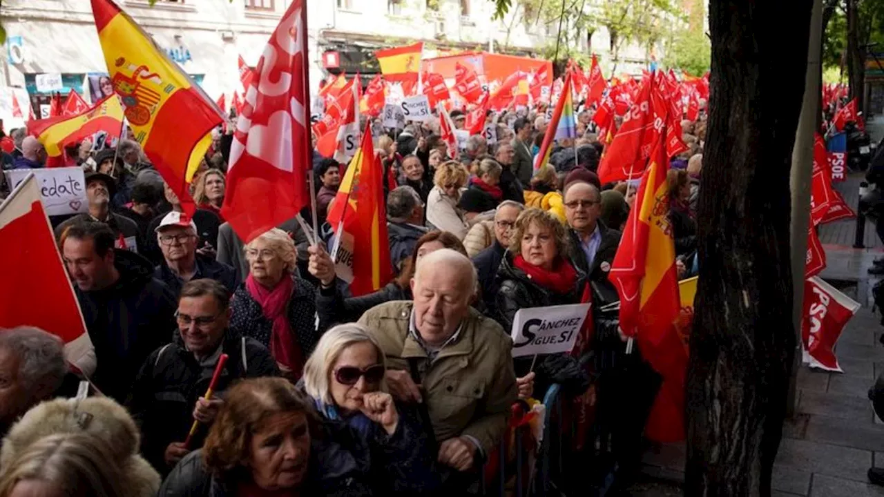 Spanien: Demonstration in Madrid für Verbleib von Sánchez im Amt