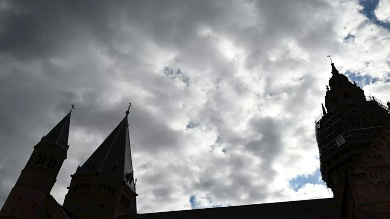 Wetter: Wolken und Schauer in Rheinland-Pfalz und im Saarland