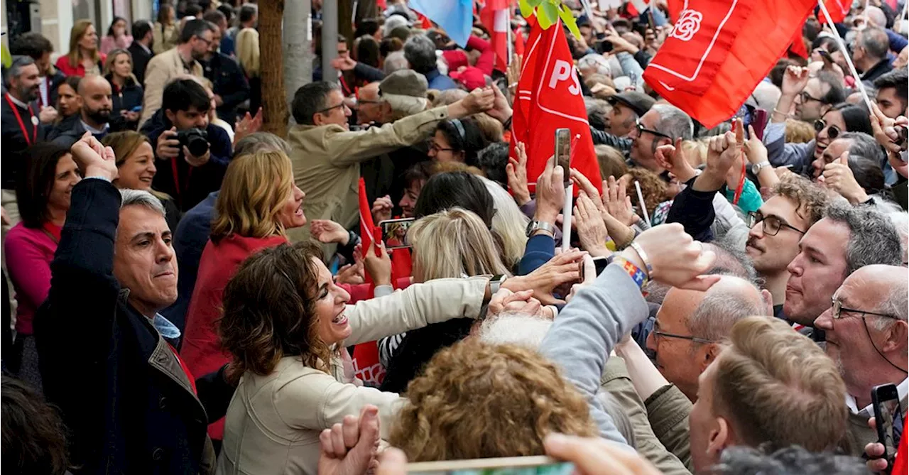 Spanjorer vädjar till Pedro Sánchez: Avgå inte