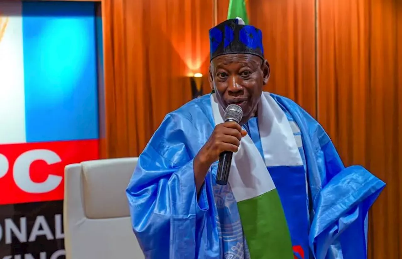 Court restrains APC ward leaders from suspending Ganduje