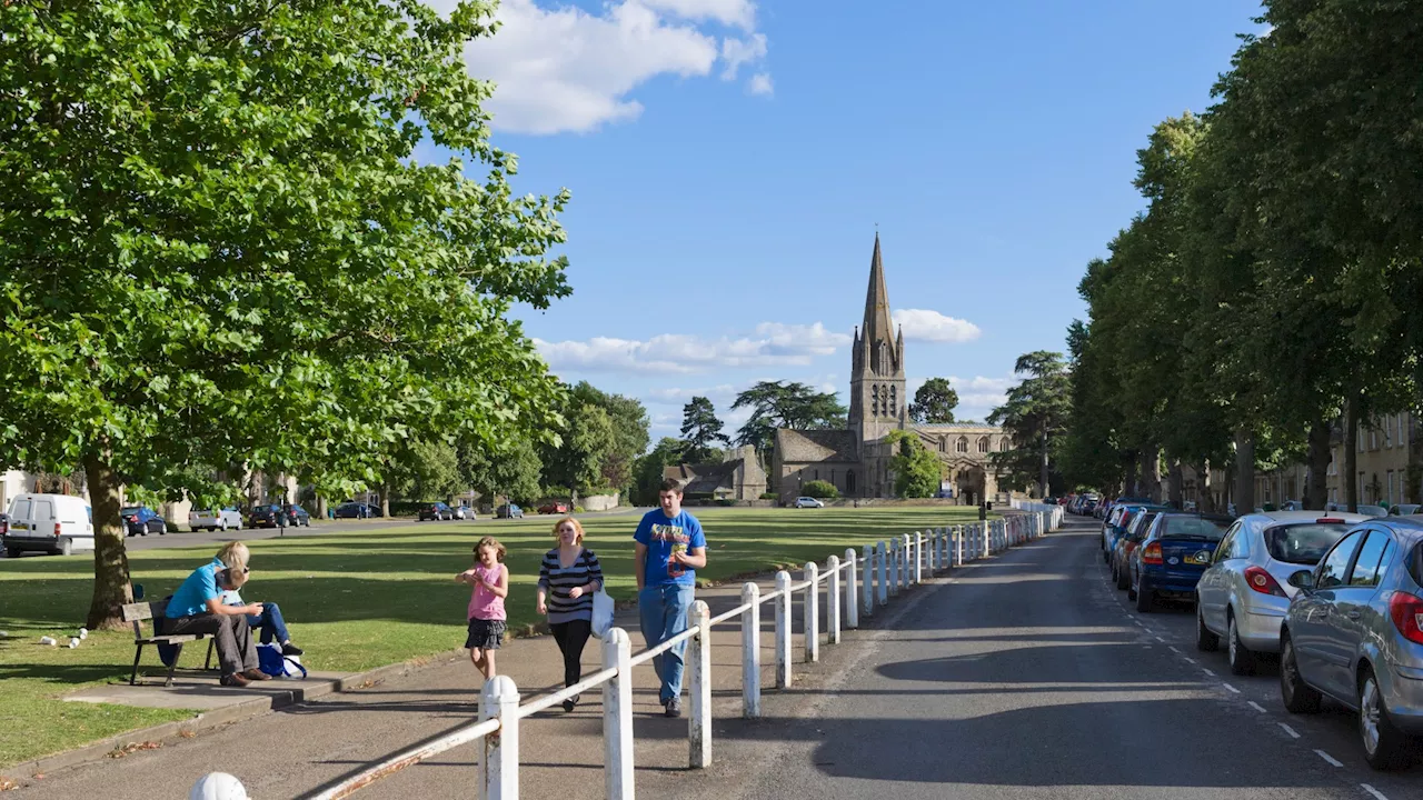 Cotswolds town often overlooked despite pretty streets & teddy bear shop – and you may even spot an e...