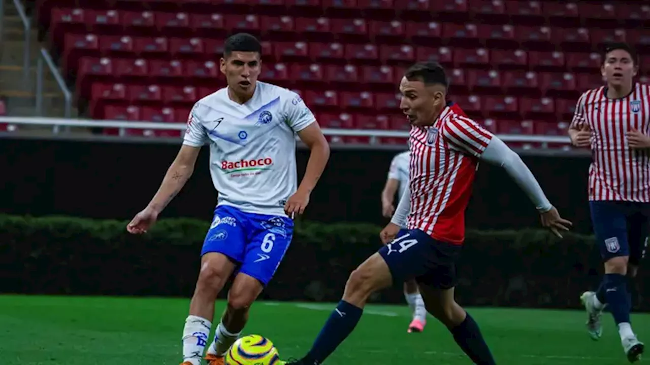 Pelea al terminar Tapatío vs. Celaya termina con hospitalización de Hugo Camberos