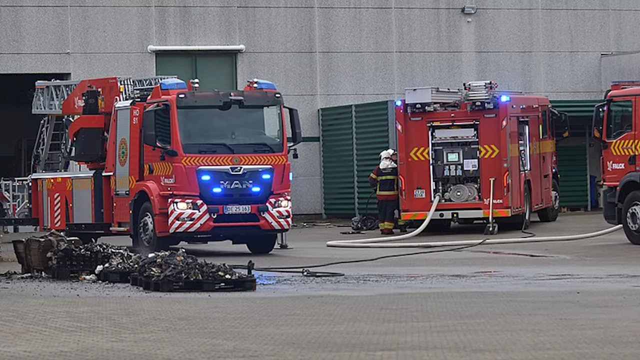 Brand i industribygning | TV MIDTVEST