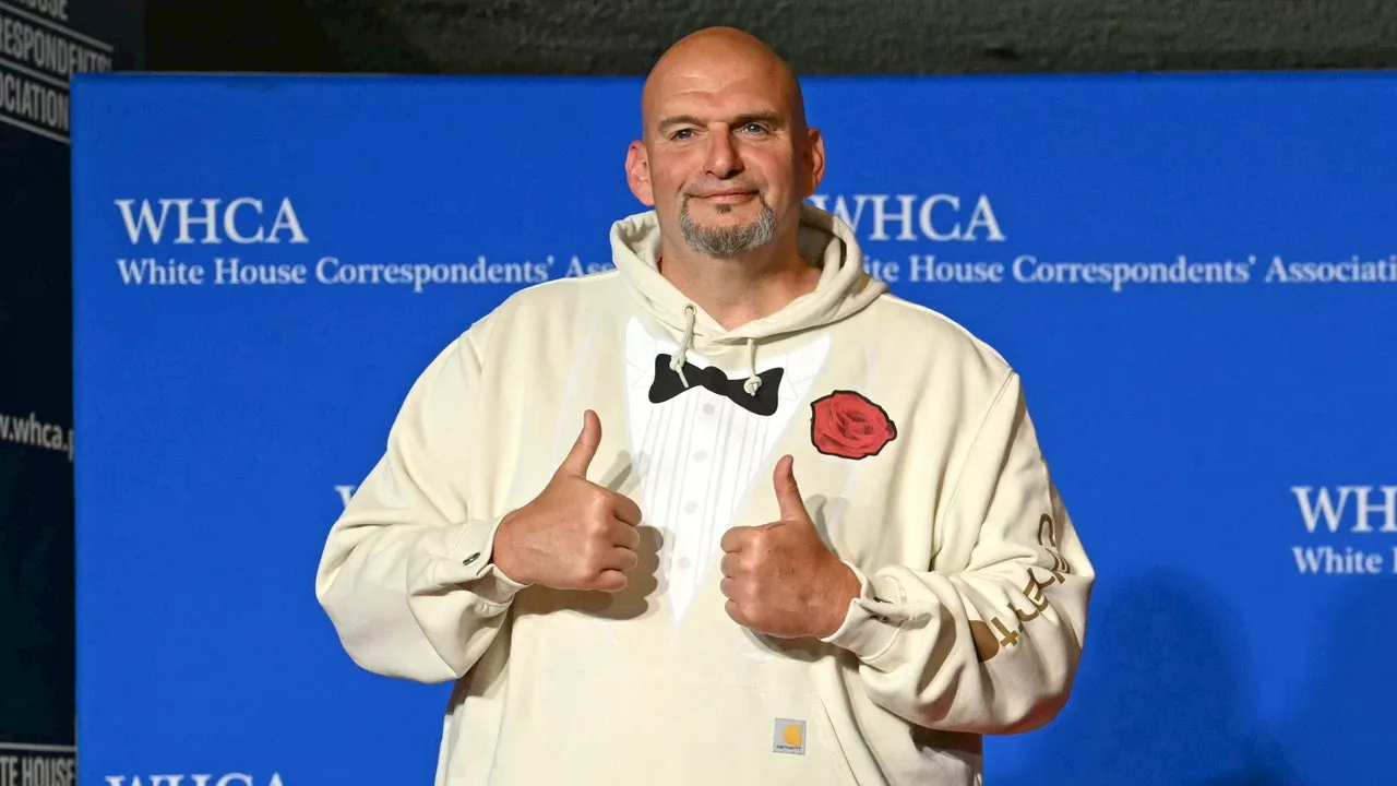 John Fetterman’s Look Divides the Internet at the White House Correspondents’ Dinner