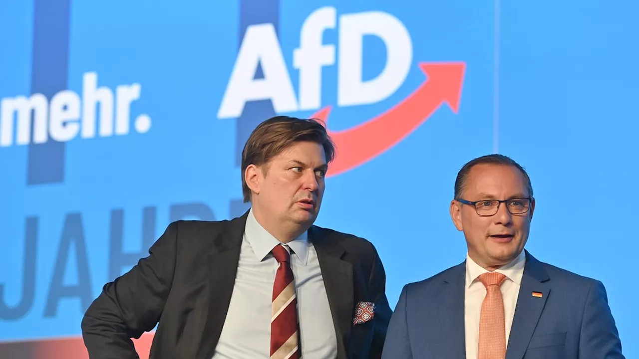 News des Tages: AfD verliert nach Spionagefällen an Zustimmung