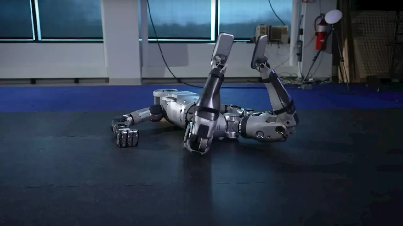 El verdadero motivo por el que los robots humanoides aprenden a caerse