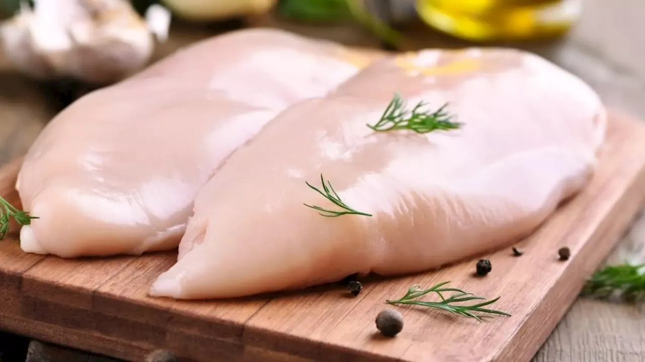 Francia alerta de la detección de salmonela en productos de pollo procedentes de España