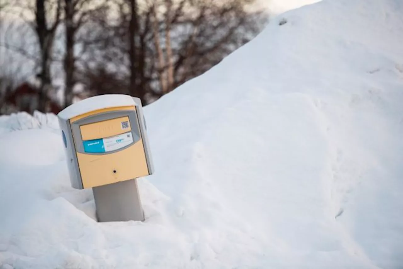 Nu ska brevlådorna bara tömmas varannan dag