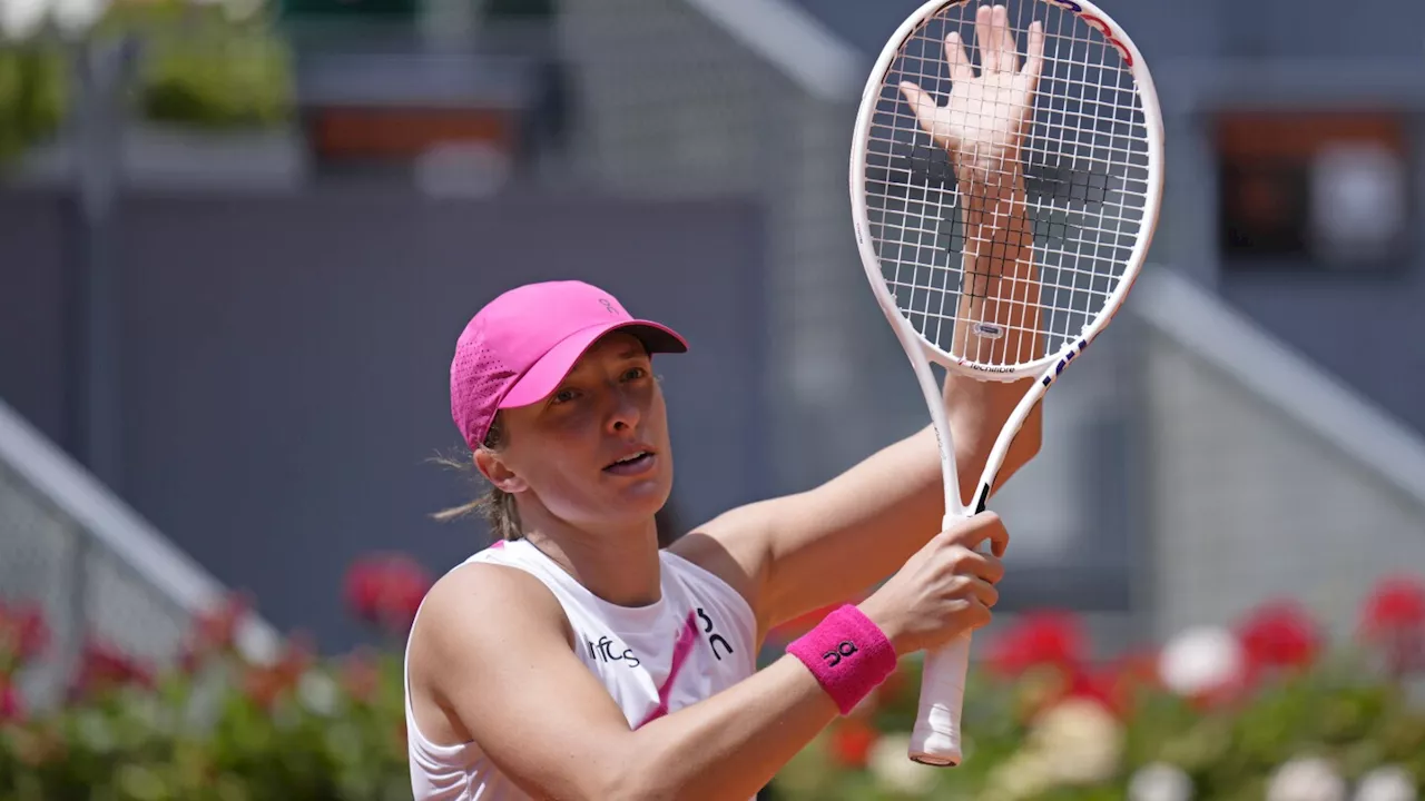 Top-ranked Swiatek reaches quarterfinals of Madrid Open with easy win over Sorribes Tormo