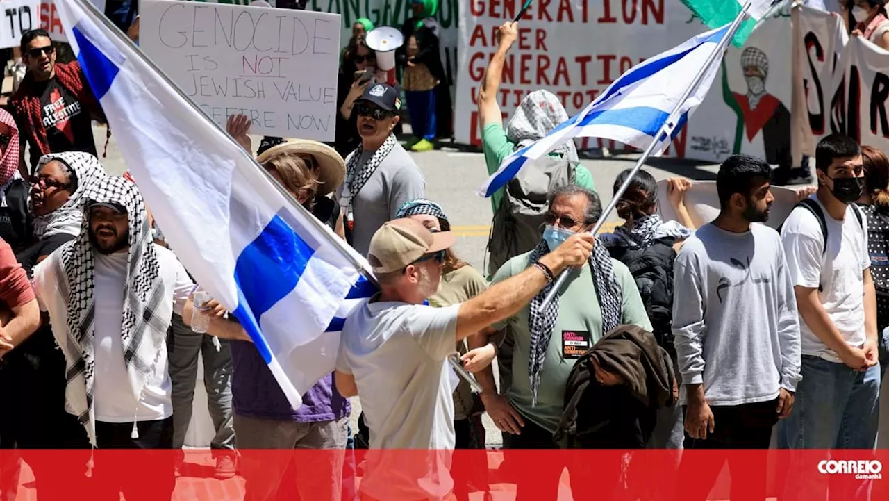 Estudantes pró-Palestina acampados em Los Angeles enfrentam contra protestos