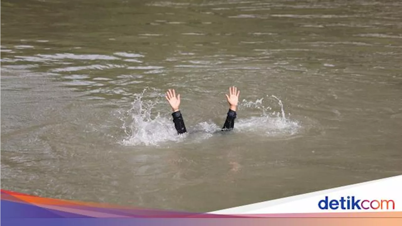 8 Pelajar Hanyut saat Berenang di Pantai Air Manis Padang, 1 Tewas-1 Hilang