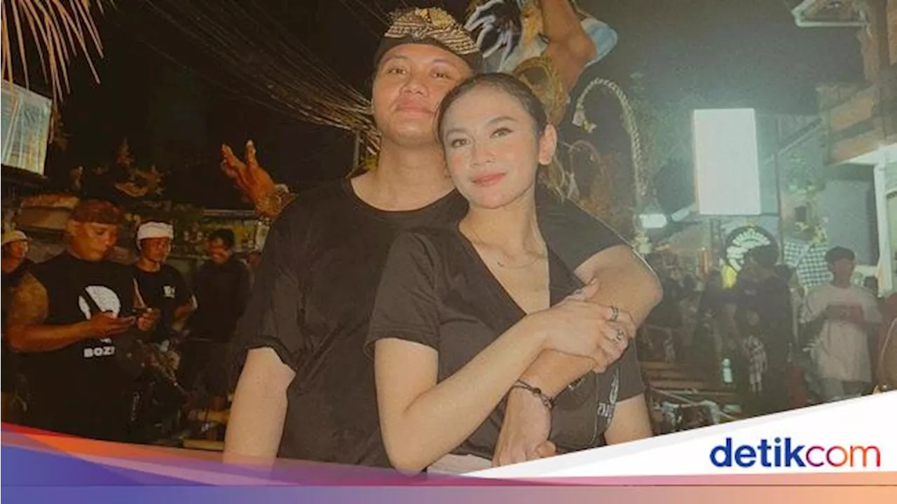 Prosesi Pernikahan Rizky Febian dan Mahalini Digelar di Bali dan Jakarta