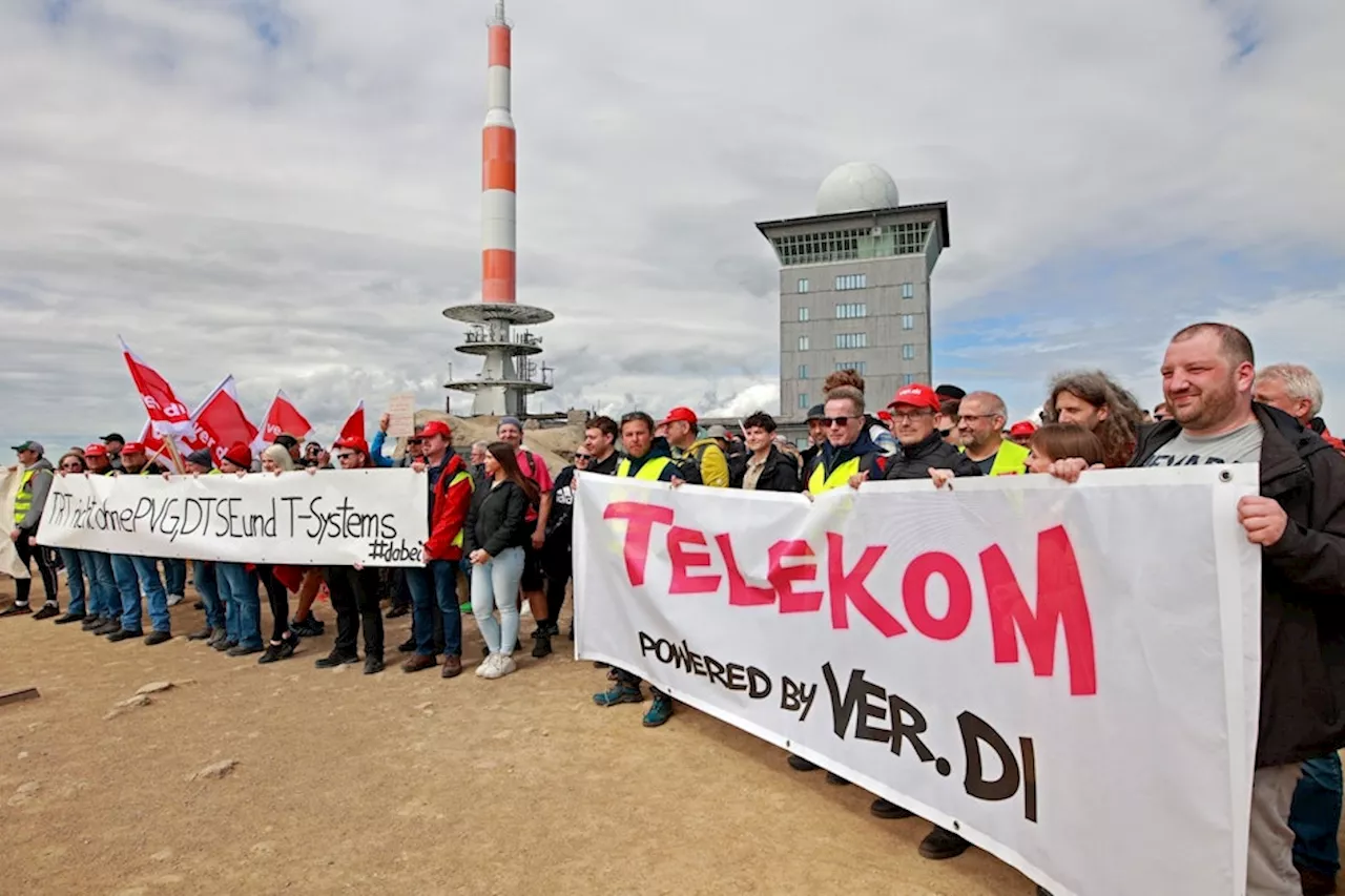 Verdi: 12.000 Telekom-Beschäftigte nehmen an Warnstreik teil