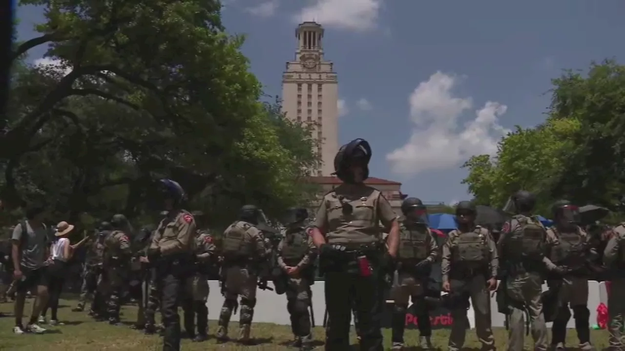 UT Austin Palestine protest: Dozens of protesters taken into custody