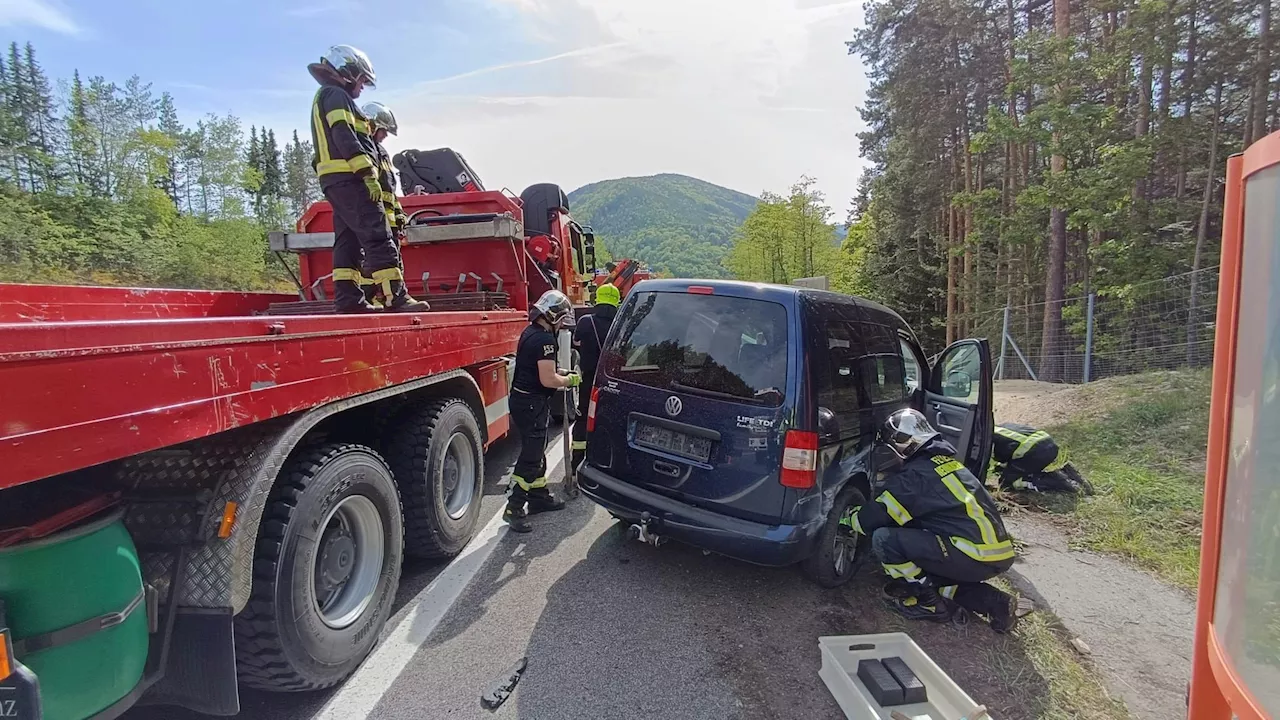 13-Jähriger raste mit 180 km/h Polizei davon