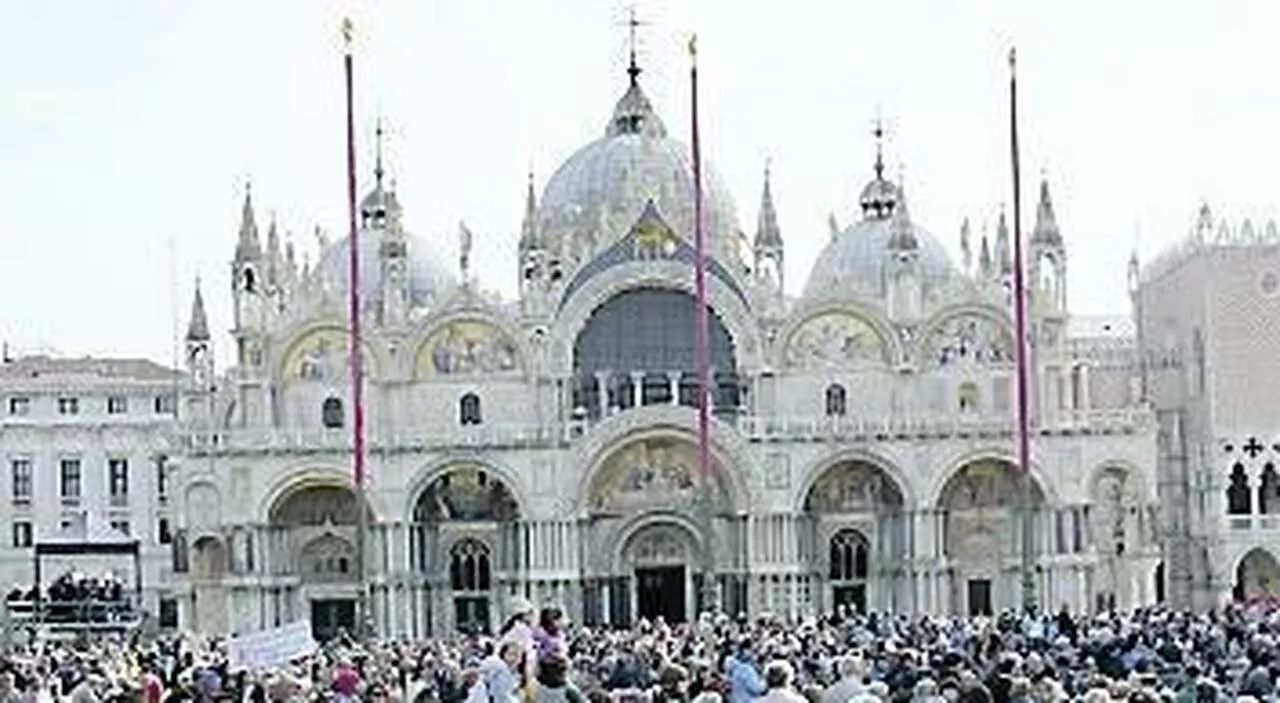 Papa Francesco, dopo il micidiale test di Venezia ora avanti tutta sugli altri viaggi ipotizzati per il 2024