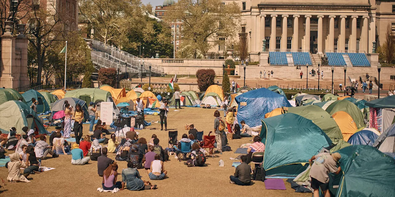 Gli studenti della Columbia University continueranno a occupare il cortile dell’università