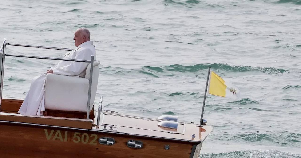 Le foto della visita di papa Francesco a Venezia