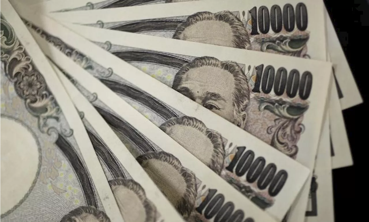 Japanese yen weak, USDJPY rises past 158 on middling BOJ, Fed fears