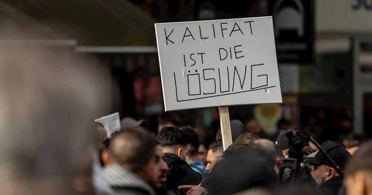 'Kalifat ist die Lösung': Deutschland prüft Islamisten-Demo in Hamburg