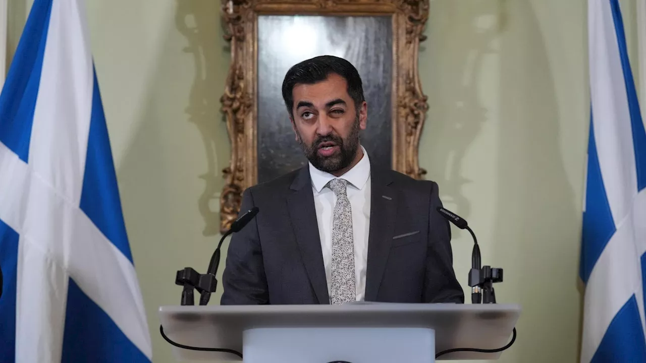 Crisi di Governo in Scozia, il premier Humza Yousaf lascia: fine del sogno indipendentista