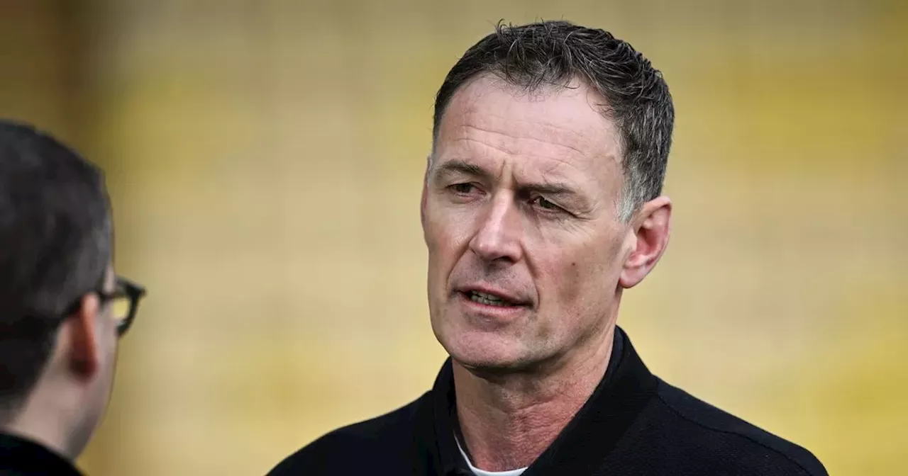 Chris Sutton voices concern over Leeds United's form in promotion race